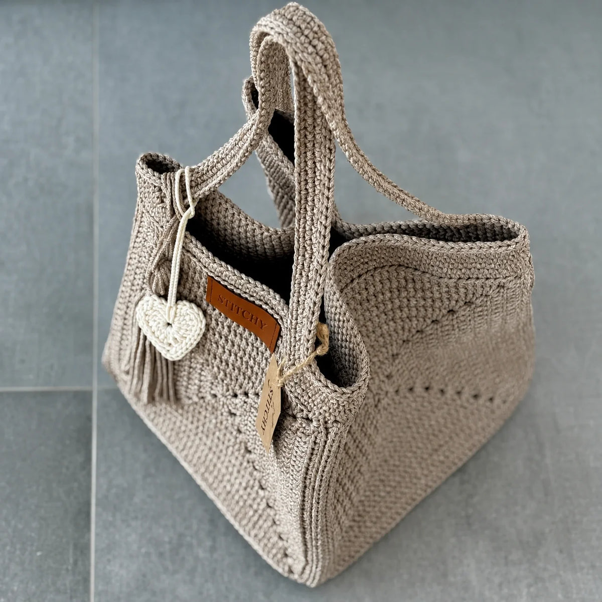 Granny Five Tote Crochet Pattern PDF – Spacious Granny Square Bag