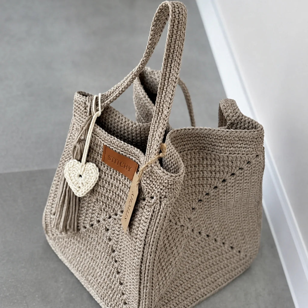 Granny Five Tote Crochet Pattern PDF – Spacious Granny Square Bag