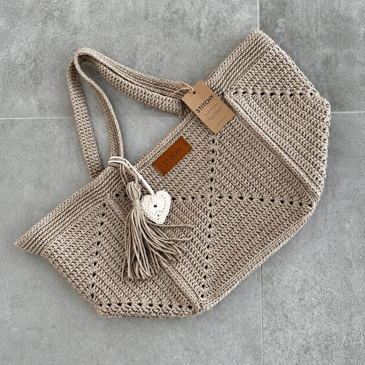 Granny Five Tote Crochet Pattern PDF – Spacious Granny Square Bag